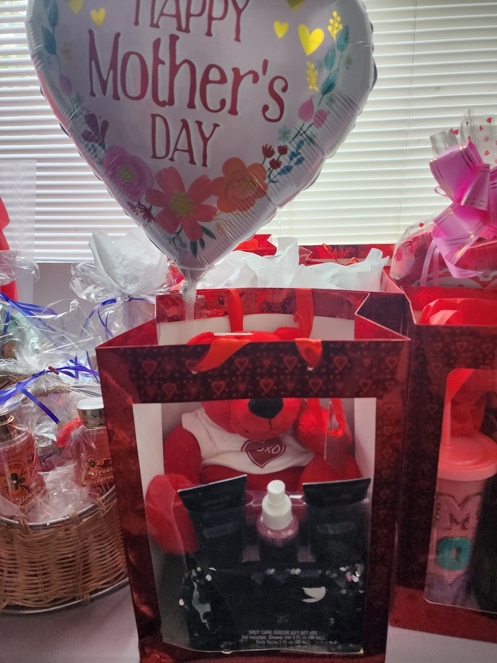 Red Plush Bear Mother's Day Gift Set with Balloon
